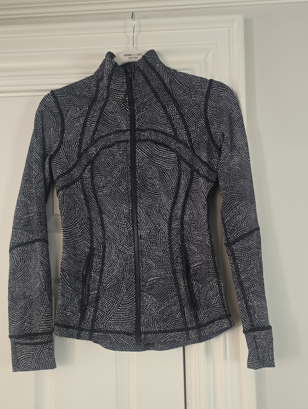 lululemon  Zip-Up Top